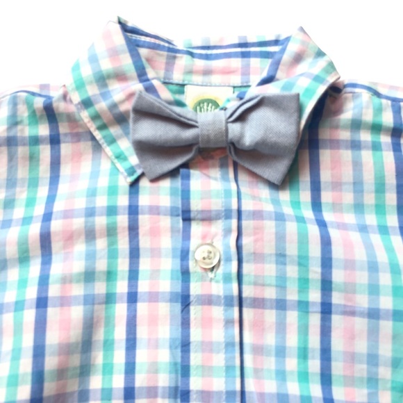 Little Me Boys One Piece with Bow Tie 6 months Pastel White Blue Green Snaps - Picture 2 of 7